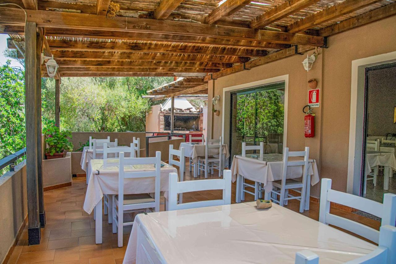Hotel L'Oleandro Villasimius Exteriér fotografie